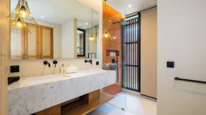 Loona Palm Villa Seseh by Villa Finder - Image 3