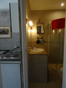 Studio proche d'Uzès dans un cartier calme prêts des  garrigue - Image 2