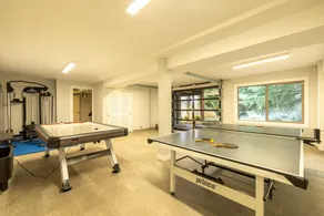 Contemporary Farm House - Image 2