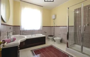 Nice home in Ficarazzi with private swimming pool, can be inside or outside - Image 2