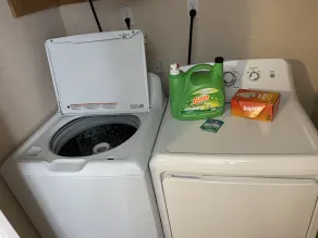 Nicole’s Clean, Cozy, Nightly Rental  - Image 2