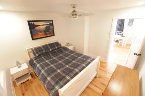 Driftwood Point Waterfront Cottage - Image 3