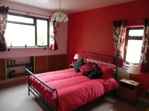 Family friendly holiday cottage in the beautiful North Yorkshire countryside. - Image 3