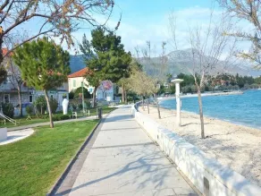 Ferienwohnungen Frane, (14519), Kaštel Stari, hr - Image 5