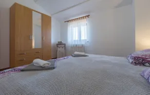 Splendido appartamento con 2 camere da letto a Pazin - Image 5