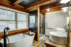 The Columbia Lodge - Family getaway close to home - Image 3