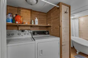 Charming 3/2.5 Cottage in Mirror Lake Near Downtown!!! - Image 5