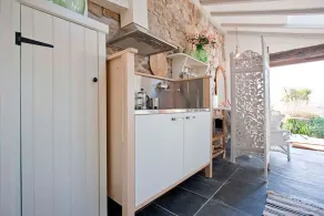 The Studio Beach Cottage Sea views Garden Amazing Location - Image 5