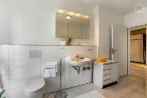 1 Bedroom Apartment in Haan - Image 3