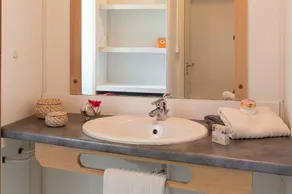 Chalet \"Chloé\" con terrazza, giardino e aria condizionata - Image 3