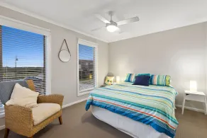 Tranquil Position with Bay View - Image 3