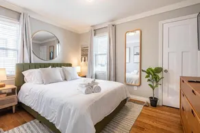 Bright, Beautiful & Cozy 4BR/2BA Plymouth Getaway! - Image 5