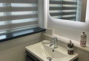 Sleeps 5 pet friendly Enclosed garden Parking - Image 4