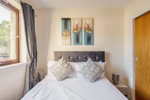 The SUMMIT Apartment - Aberdeen City Centre - Perfect for Long and short Stay - Image 4
