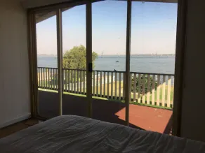 Lakehouse At Mulwala - Deux jetées et rampe de bateau privée - Image 4