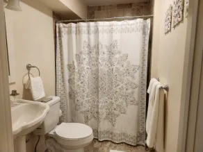 Cozy Contemporary 2BR with sofa bed in the office  - Image 3