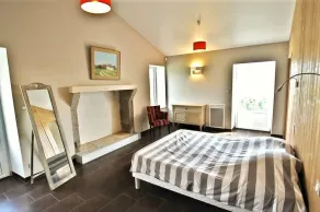 Demeure du Pont Rolland, heated inside pool, sauna and great location - Image 4