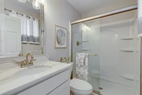 Gorgeous, Completely Remodeled, Waterfront Condo on Aspen Lake! - Image 4