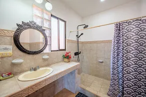 2 Beachfront Villas, 25 bedrooms, Bachelor Party Paradise - Image 2