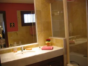 Detached Luxury villa, private heated pool, stunning sea views in Faro Park - Image 2
