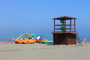 Familienapartment mit 2 Schlafzimmern und Meerblick. Zu Fuß zum Strand und Annehmlichkeiten - Image 2