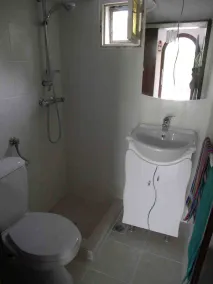 Private vacation home by the sea with a beautiful garden in a quiet location - Image 2