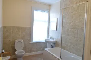 Fully furnished house - Image 3
