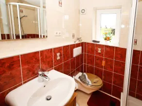 Cozy Holiday Home in Kägsdorf near Sea - Image 3