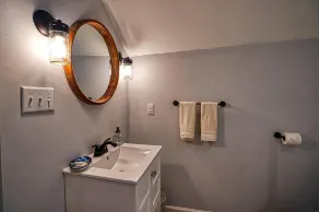 Historic charm, all new amenities at Swallow's Rest: West - Image 2