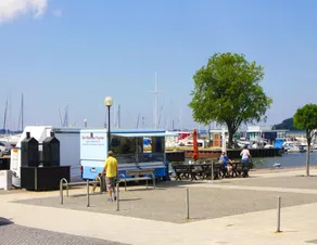 Hausboot Schwimmendes Haus in Ribnitz-Damgarten - Image 3