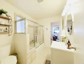 Escape to a Lake Arrowhead Haven! - Image 4