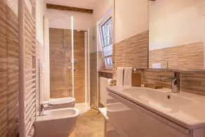 Holiday Apartment Casa Lorenz 2 with Mountain View, Wi-Fi & Garden - Image 2