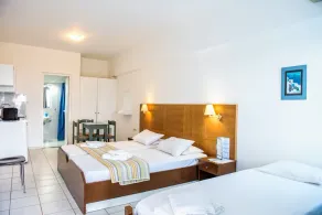 Mirabella Triple Studio with Sea View - Image 4