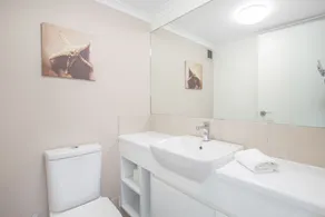 Absolute beachfront apartment! - Image 2