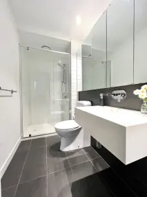 Readyset Apartments at Manhattan - Image 4