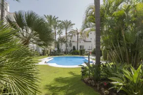 Golden Mile Design Corner House 3 Minuten nach Puerto Banus und Strand - Image 5