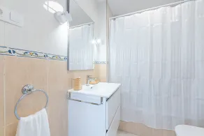 Sea Views 1 Bed Apt Colinas Del Faro - Image 2