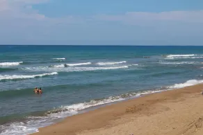 Calm located, amid an olive grove, close to the beach, wifi | holiday house Ilia - Image 5