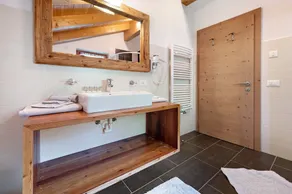 Apartamento Lüch da Mirio App Fanes com vista para a montanha, jardim e Wi-Fi - Image 2