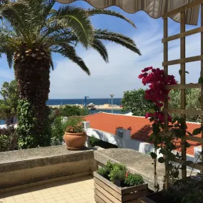 Guesthouse Punta Mira - Beachfront - Image 4