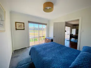 Bushby’s Self Contained Cottage - Image 5
