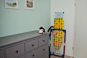 Henning 1 - Image 3