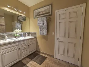 New HILLTOP CASITA in the Foothills with surrounding Mountain and City Views! - Image 2