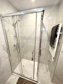 Superbe Appartement Proche Cannes Type 2 Pièces Avec Parking Privé - Image 3