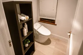 6BR King Bed, Pool with Huge Yard - Image 4