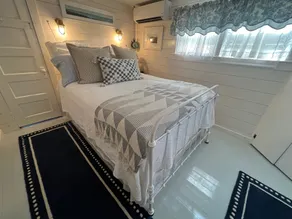 Charmig Brant Point Rose Covered Cottage - med gratis WIFI och AC och smarta TV-apparater - Image 4