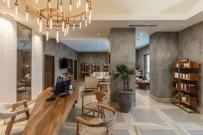 Captivating 2BR Condo with Tennis Court Ideal for Weekend Getaway - Image 3