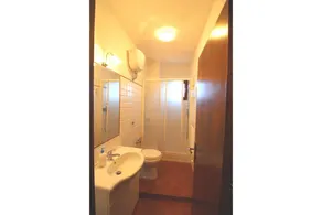 Del av ett gammalt hus med privat trädgård och privat uppvärmd pool, wi-fi. Pro - Image 3