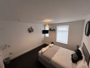 Comfort Studio Ensuite - Image 5