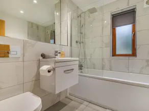 4 chambres à coucher à Elland - Image 3